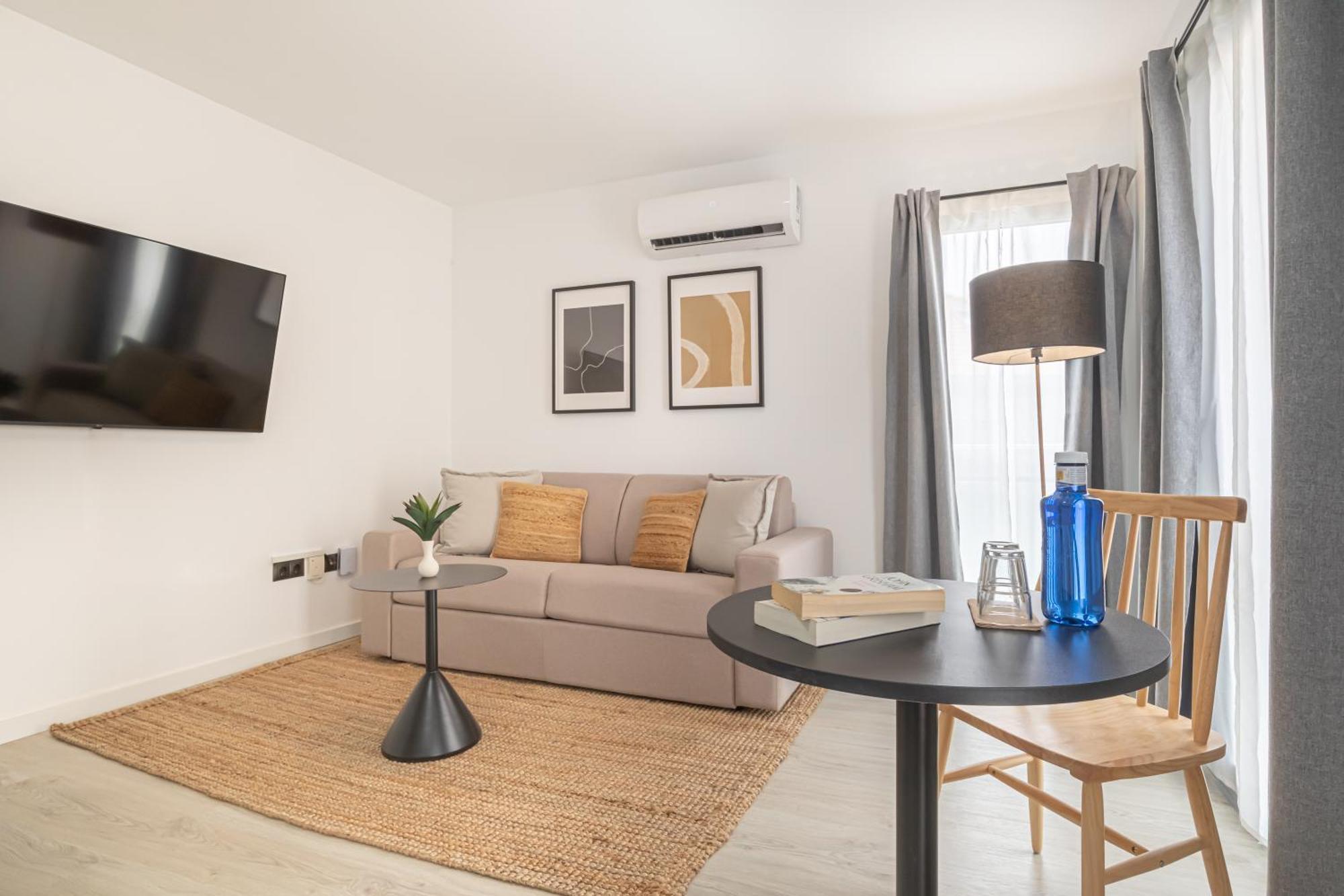 Dobo Malaga Postigos Малага Экстерьер фото